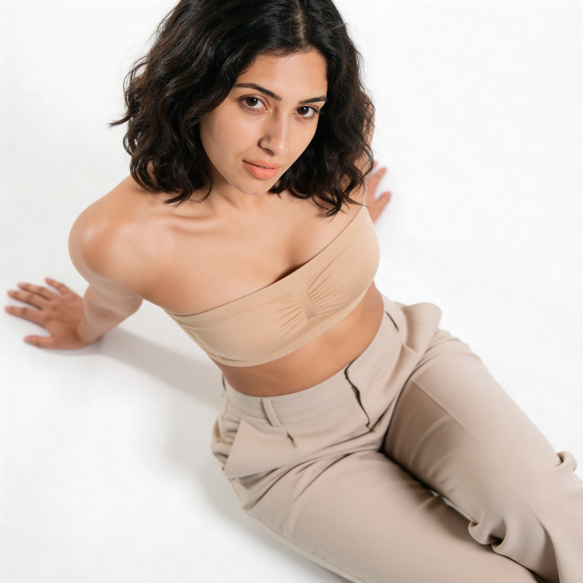 Strapless Twist Front Bandeau Bra