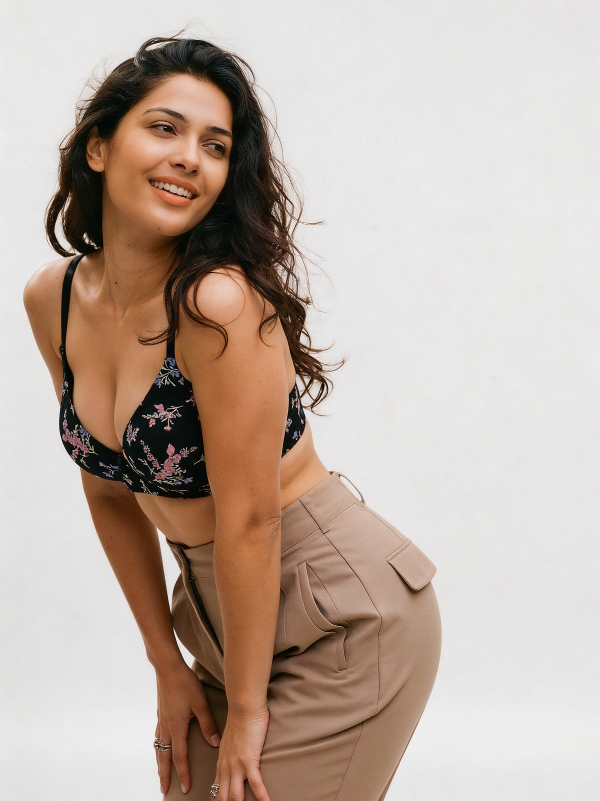 Padded Non-Wired Medium Coverage T-Shirt Bra - Black Floral